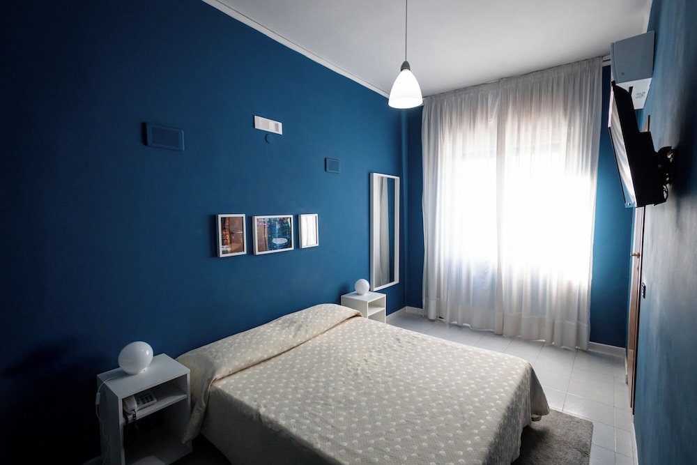Hotel Ristorante Carosello 18/50