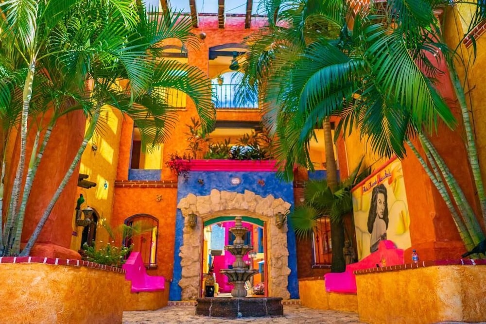 Hacienda Maria Bonita Hotel by Kavia 7/68
