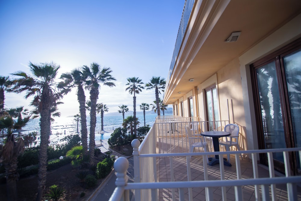 Dioscuri Bay Palace Hotel in AGRIGENTO