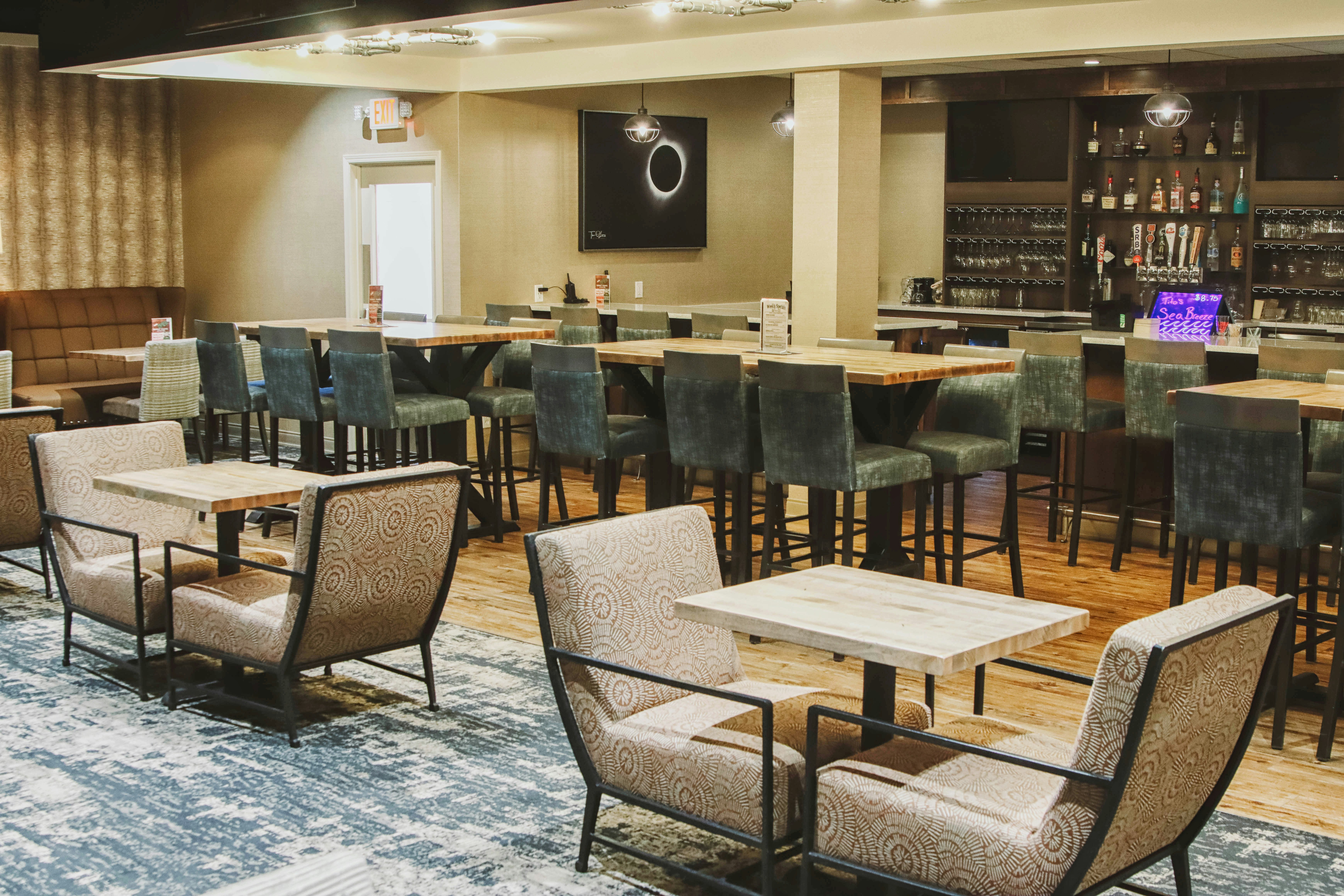 Holiday Inn Riverton Convention Center 43/64