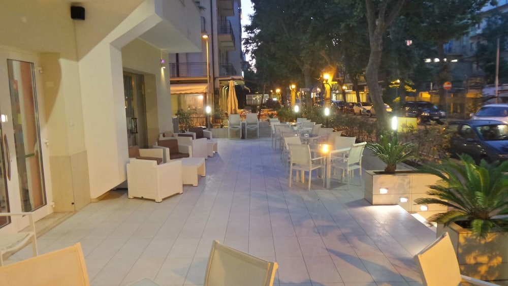 Bergamo Hotel 50/56