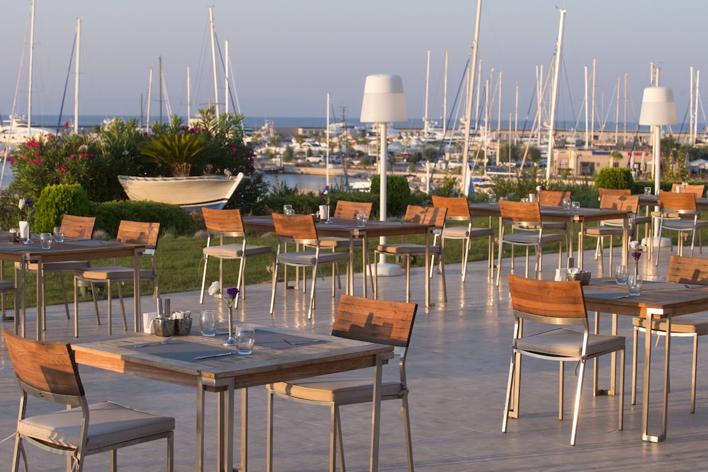 D-Marin Didim Marina Yacht Club 34/49