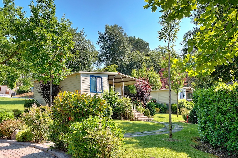 Flaminio Village Bungalow Park Campground 61/71