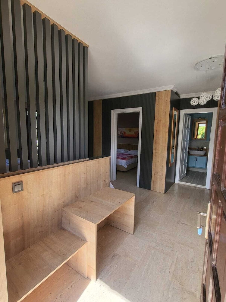 Vira Apart Hotel 23/50