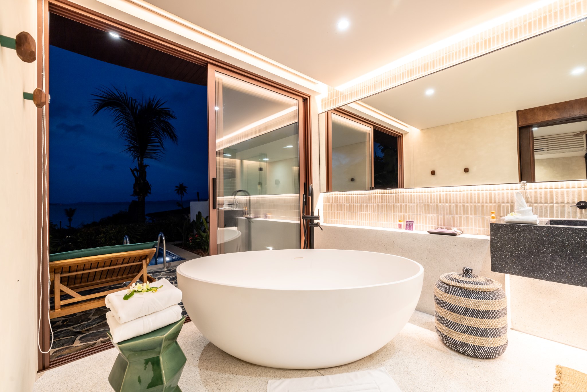 Lux 1 Bedroom Sea View Pool Villa، Barcelo Coconut Island 18/20