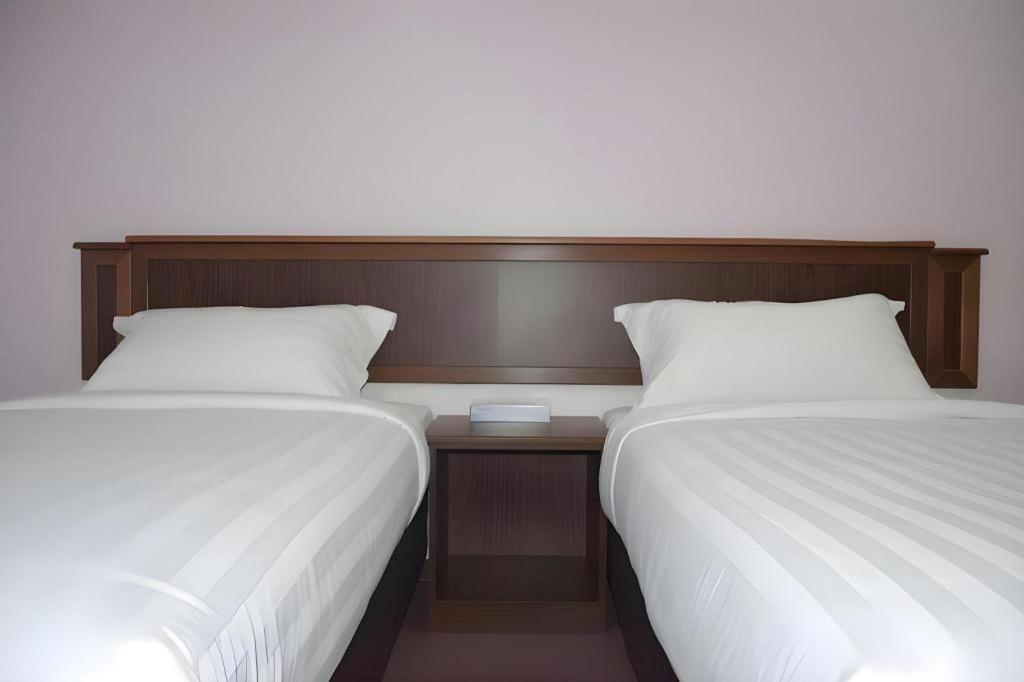 ID Hotel Yayasan 19/35