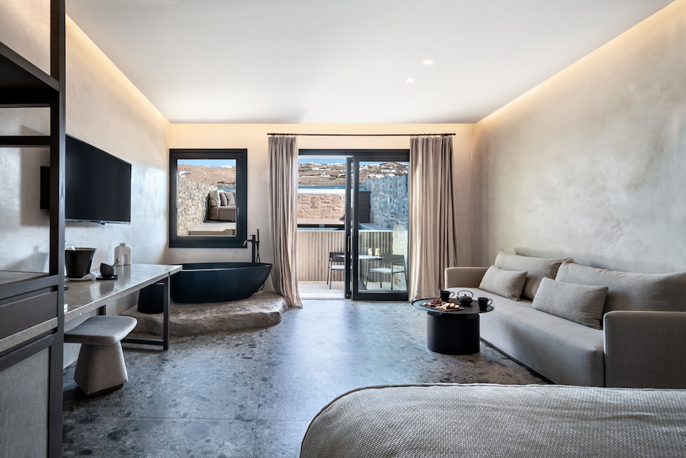Aeonic Suites and Spa - Adults Only 32/50