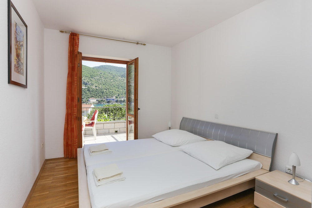 Villa Celenca 13/62