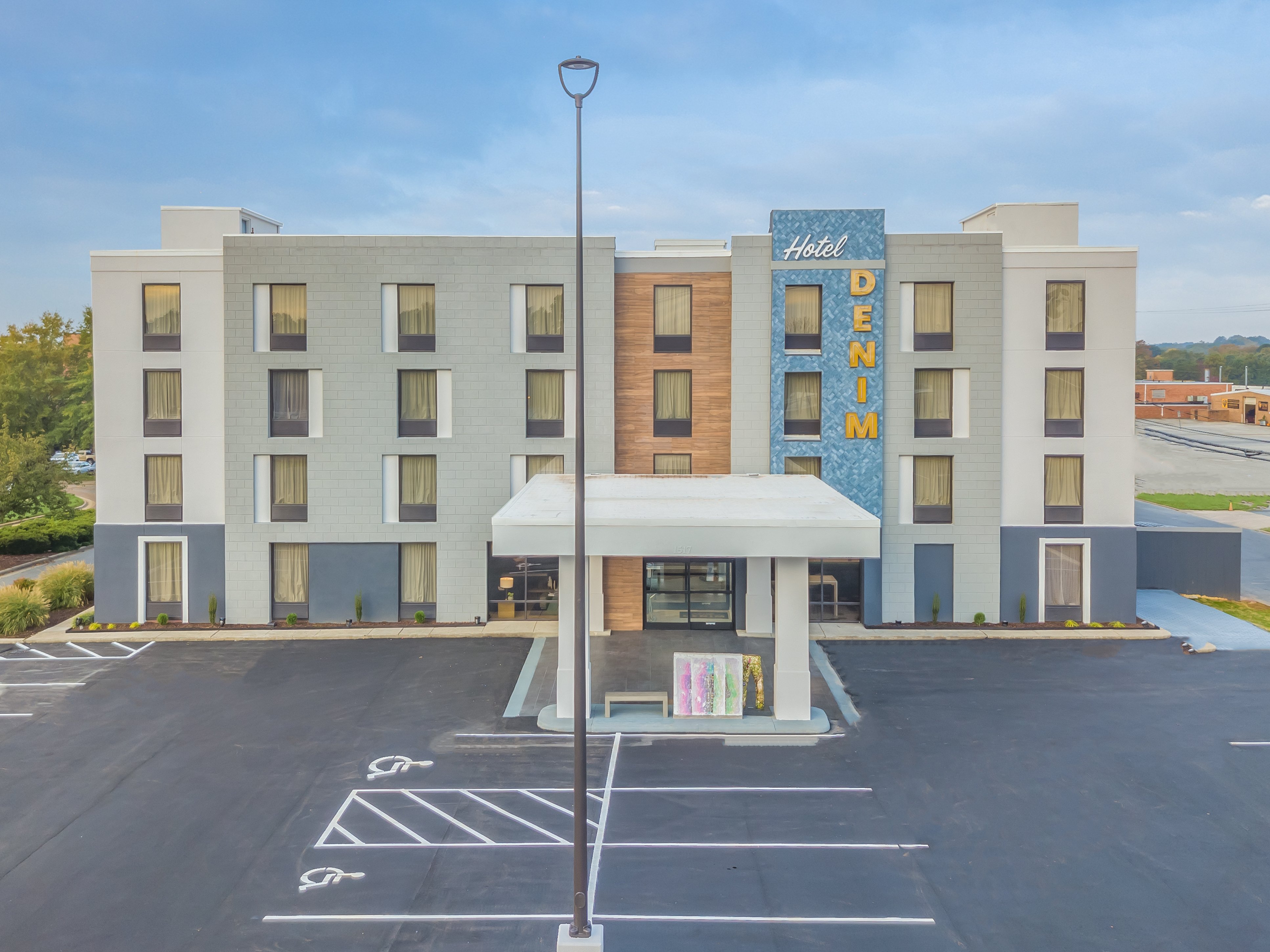 Hotel Denim 40/43