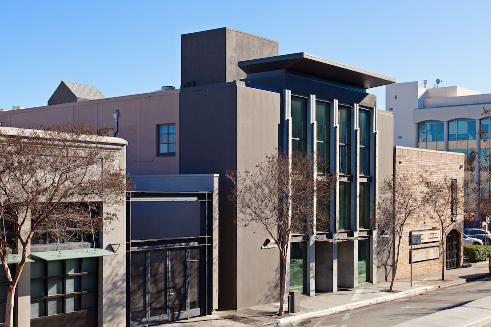 Hotel Keen 5/41