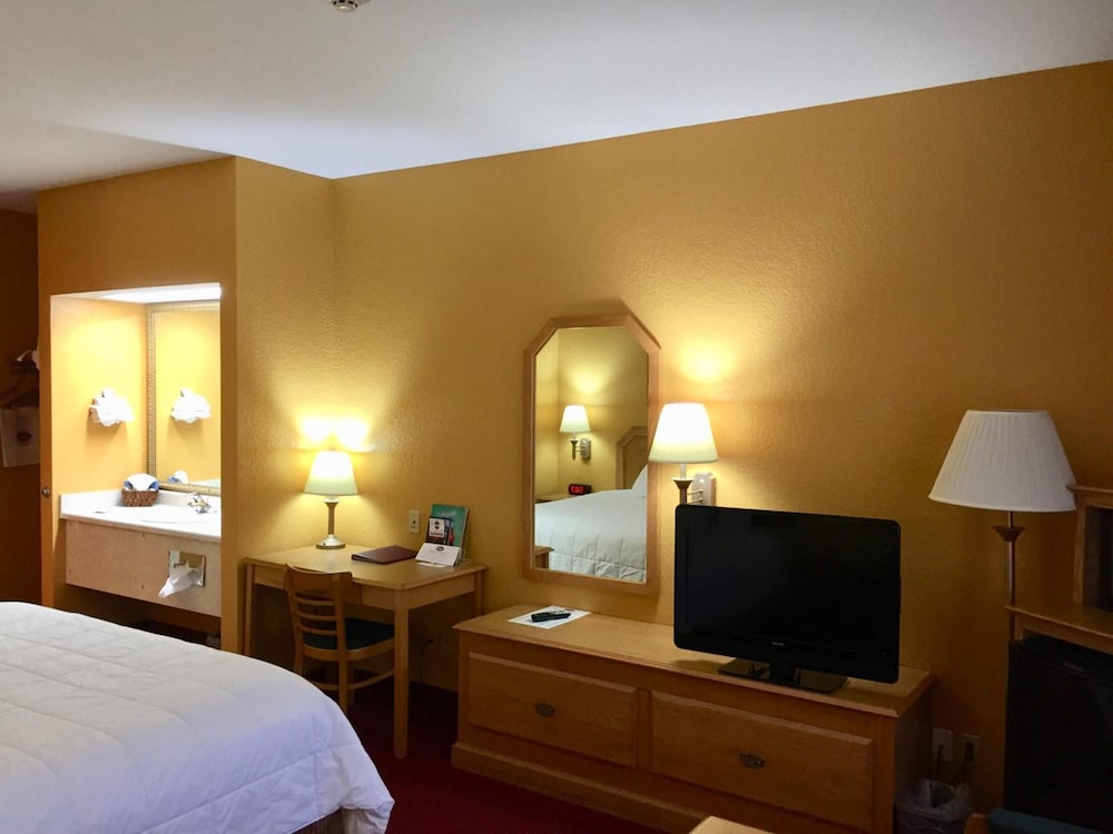 Parkfield Inn 15/30