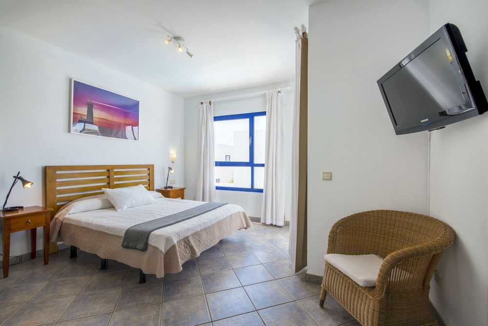 Villas Puerto Rubicon 9/71