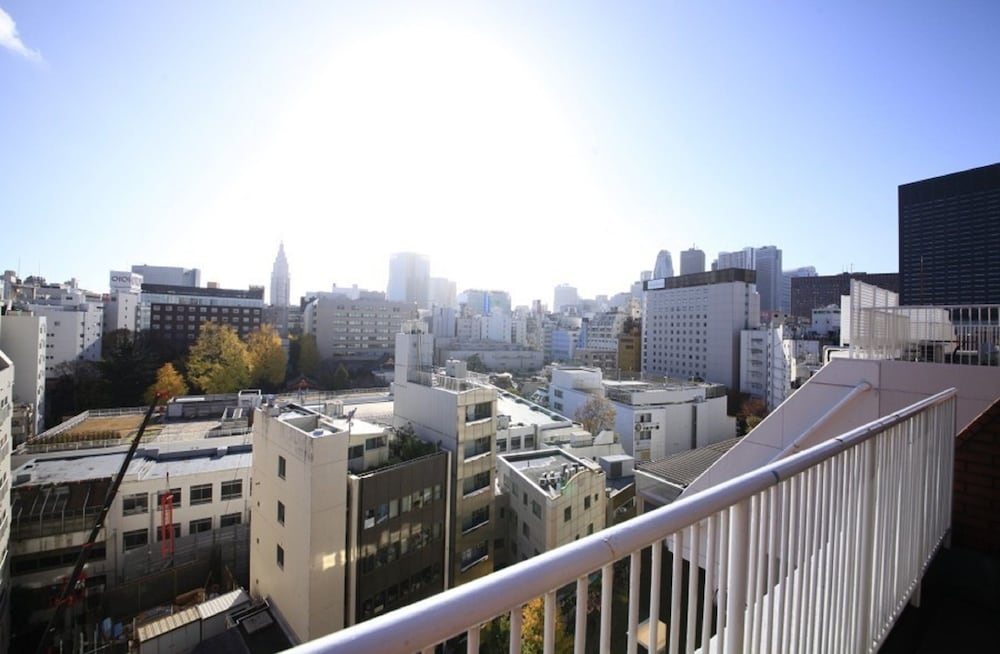 Shinjuku Urban Hotel 3/61