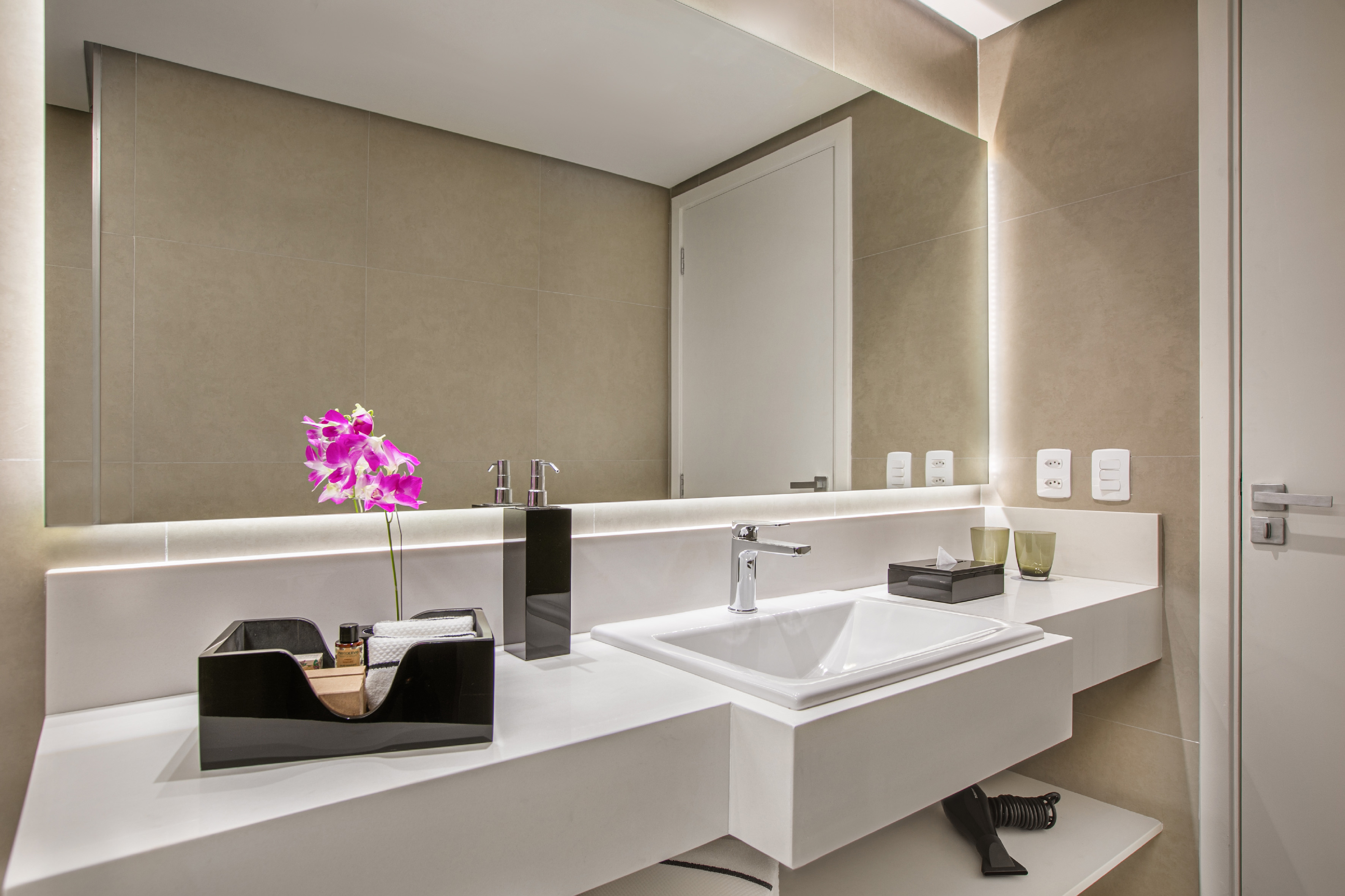 غرفة غراند بسرير كينج، Melia Jardim Europa 4/4