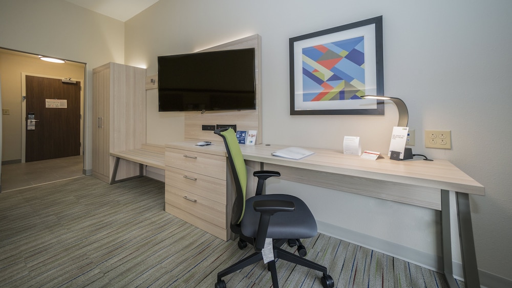 Holiday Inn Express & Suites Southaven Central - Memphis 50/53