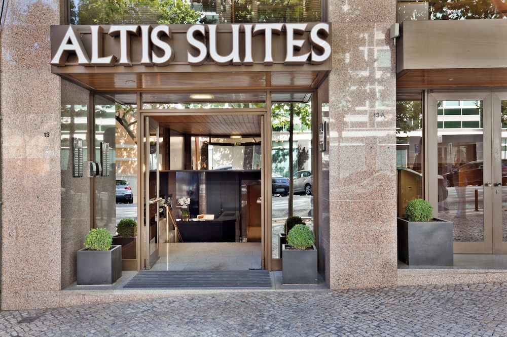 Altis Suites 6/50