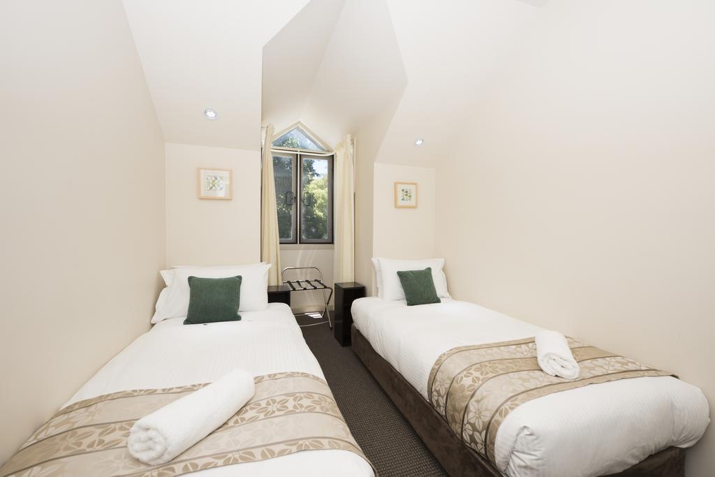 Briars Country Lodge 2/19