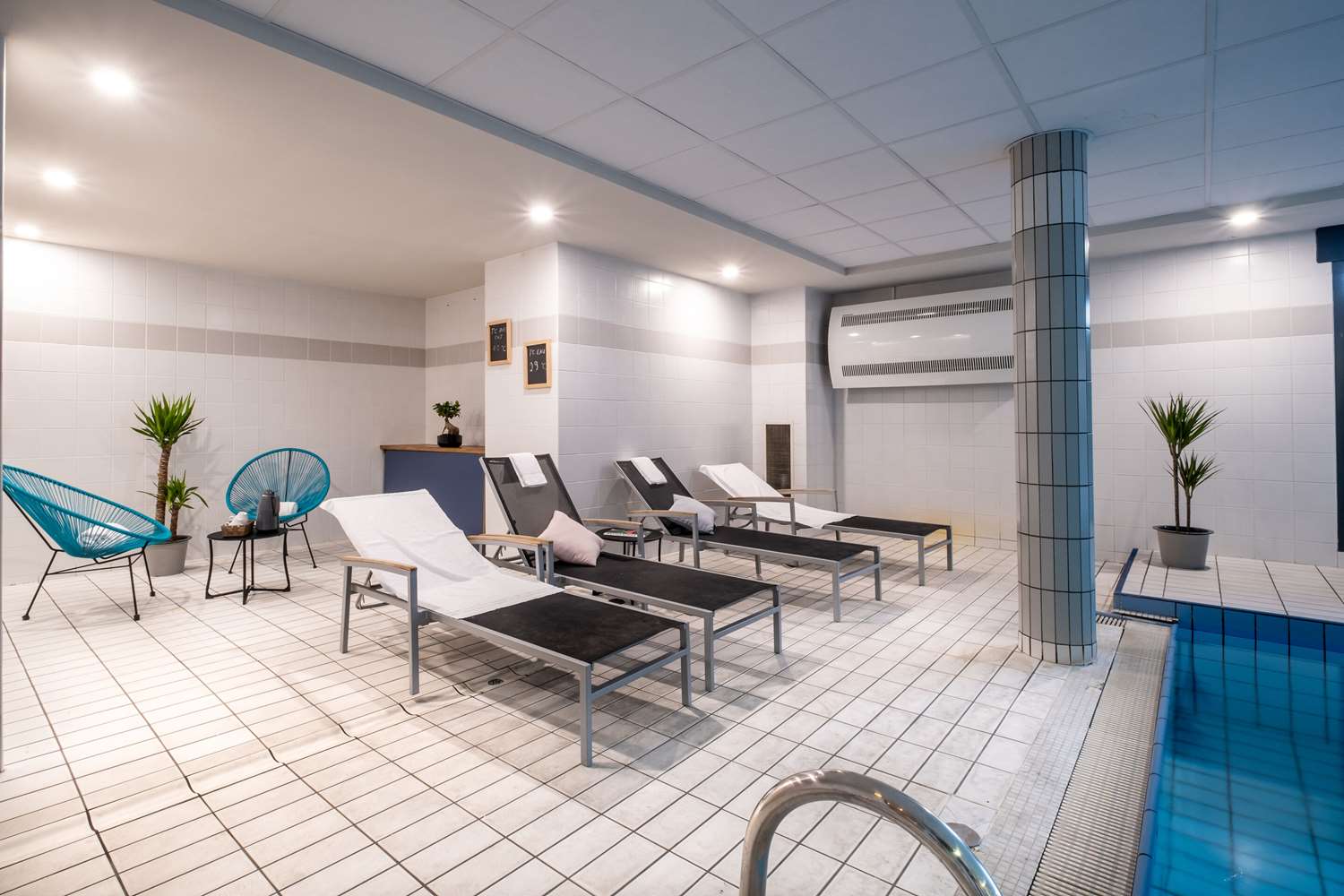 Clarion Aparthotel Toulouse Blagnac Airport 8/29