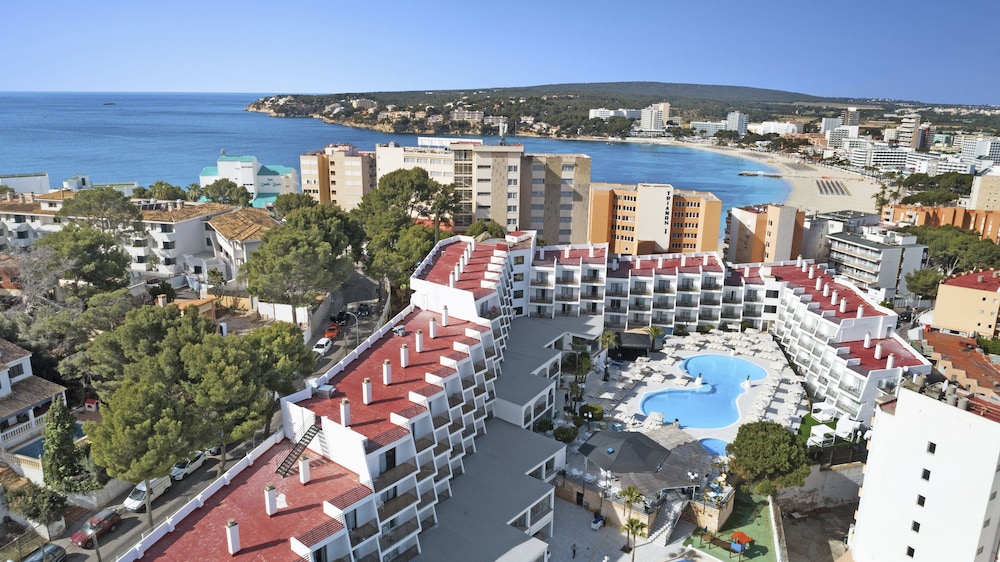 Palmanova Suites by TRH 4/46
