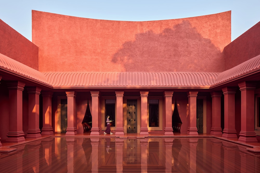 THE BARAI HUA HIN - The Unbound Collection by Hyatt 16/50