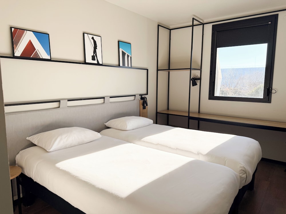 Ibis Lunel Petite Camargue 7/50