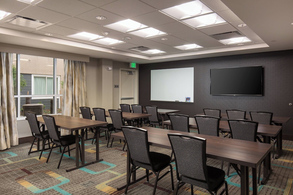 Residence Inn Denver Stapleton 43/53