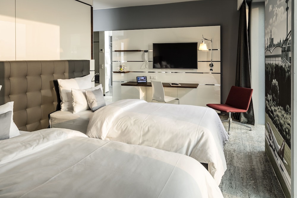 Airport Plaza Hotel Hamburg 16/43