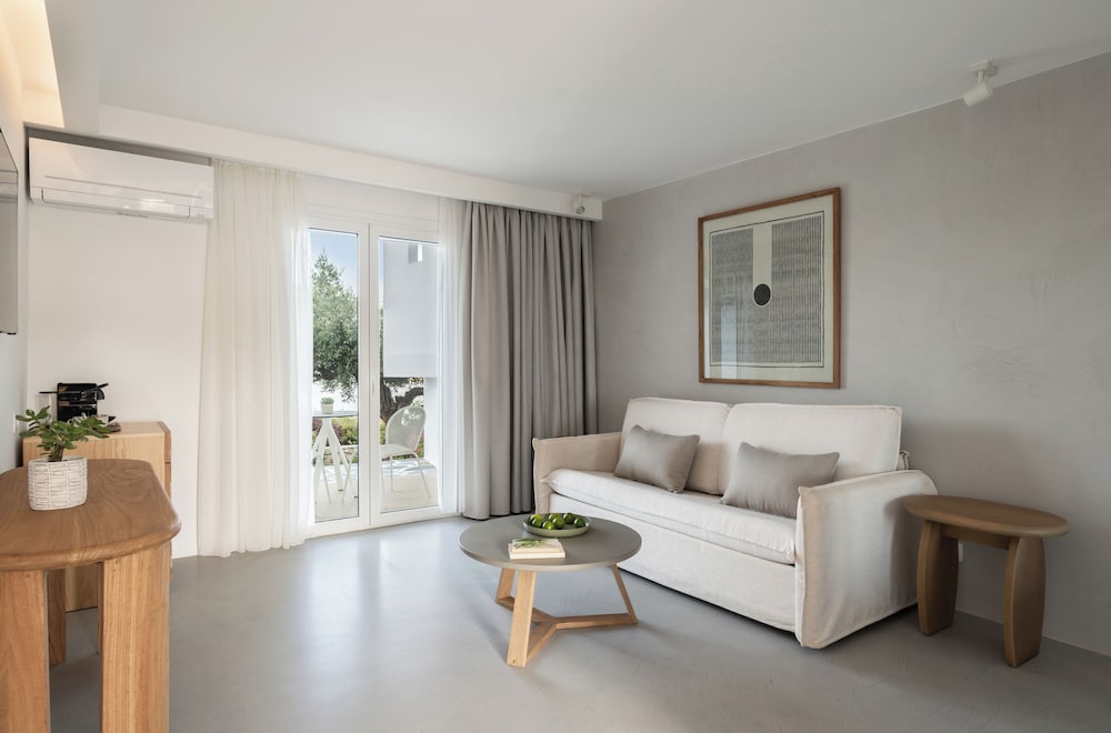Oniro Skiathos 31/57