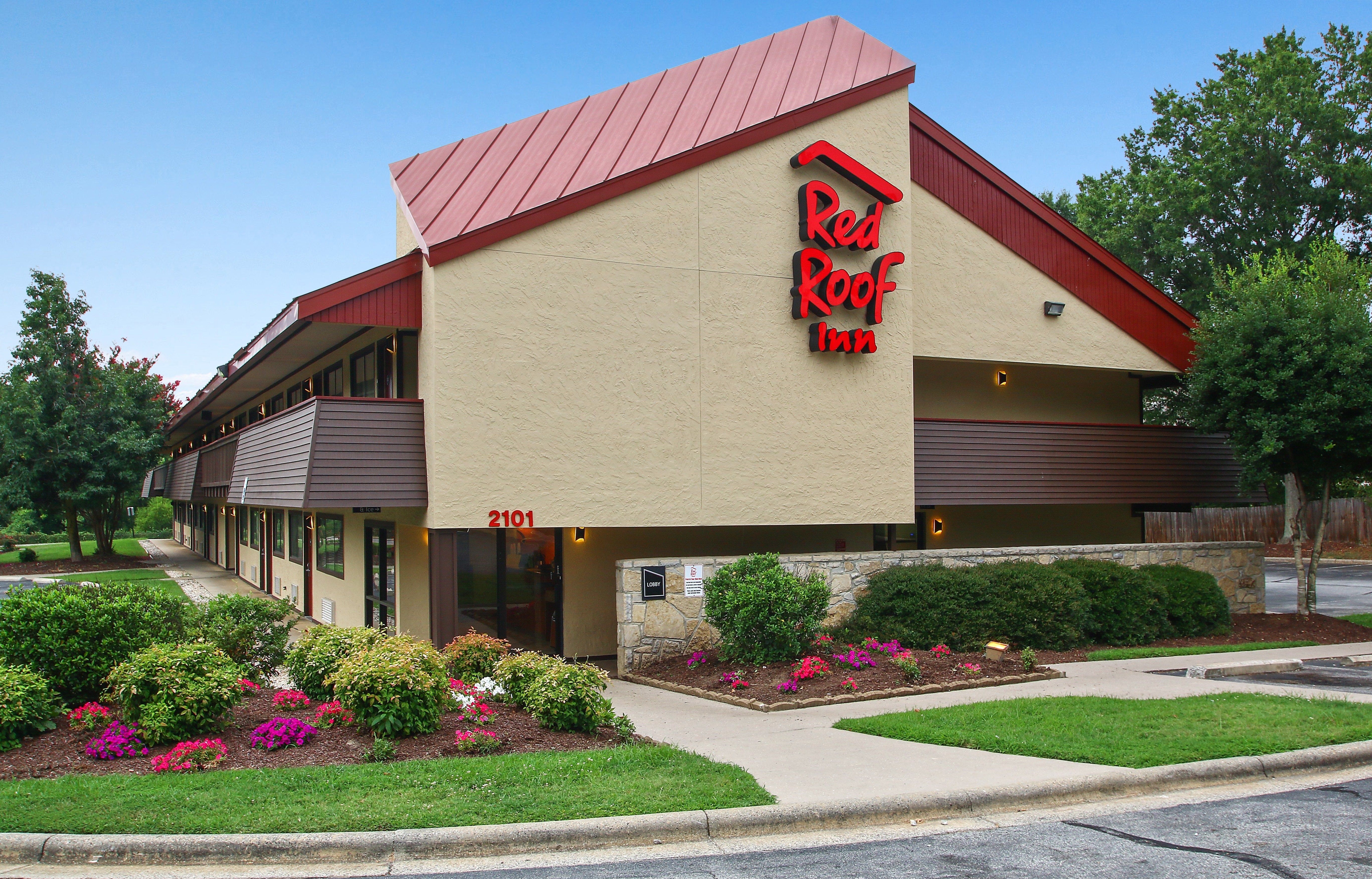 Red Roof Inn Greensboro Coliseum 3/20