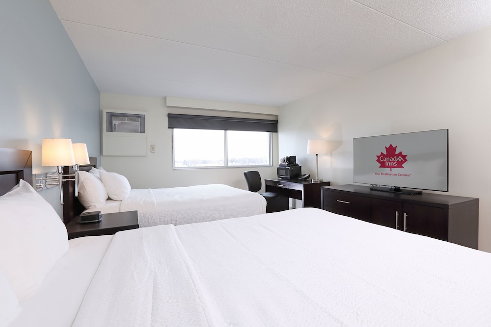 DELUXE, DOUBLE BED