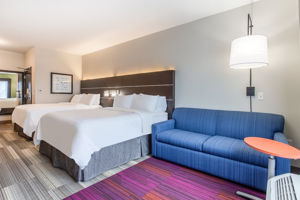 Holiday Inn Express & Suites Ottawa 24/50
