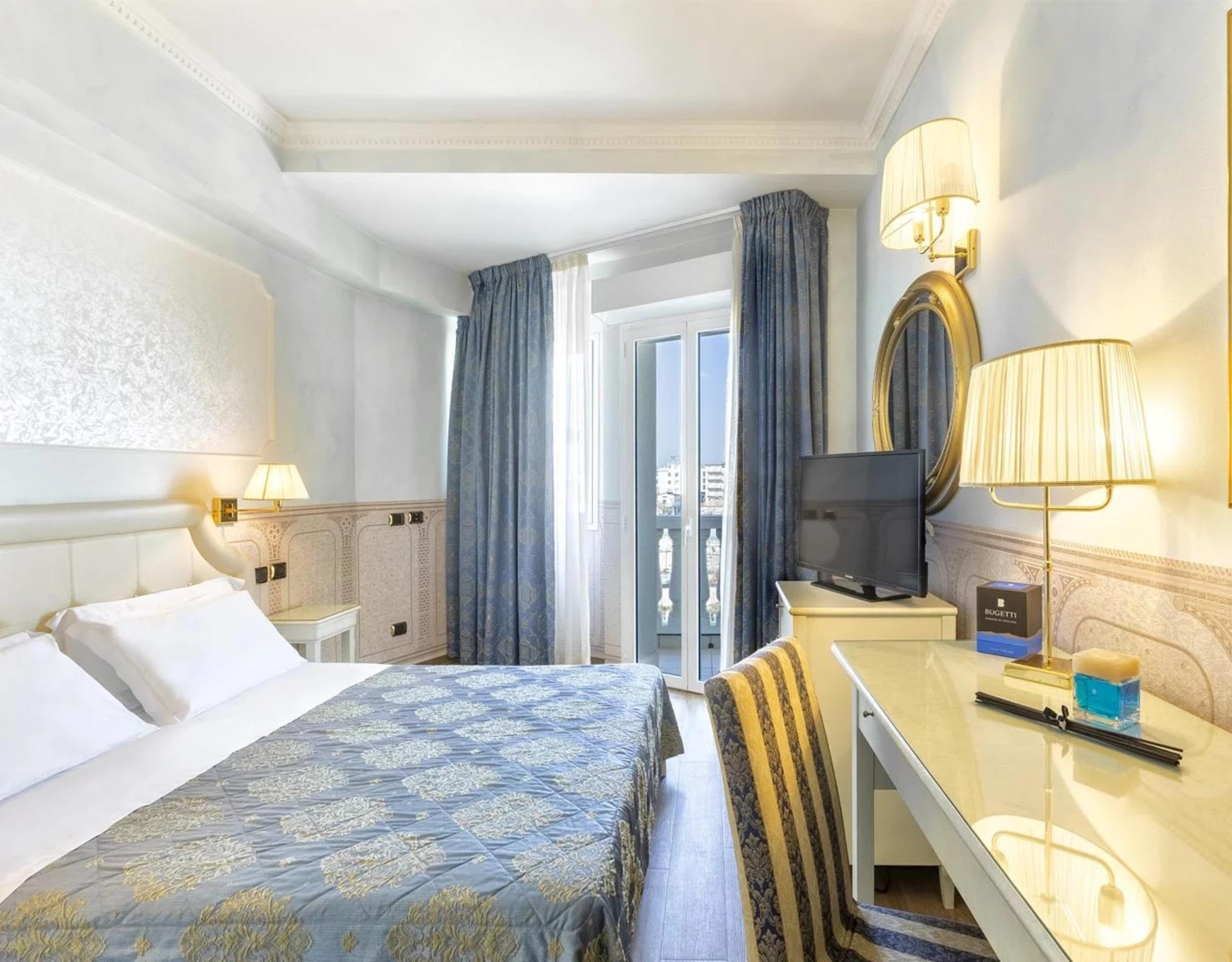 Double Classic Room, Hotel Baia Imperiale 2/5