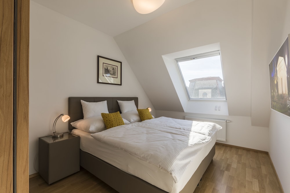 Vienna Grand Apartments City 8/50