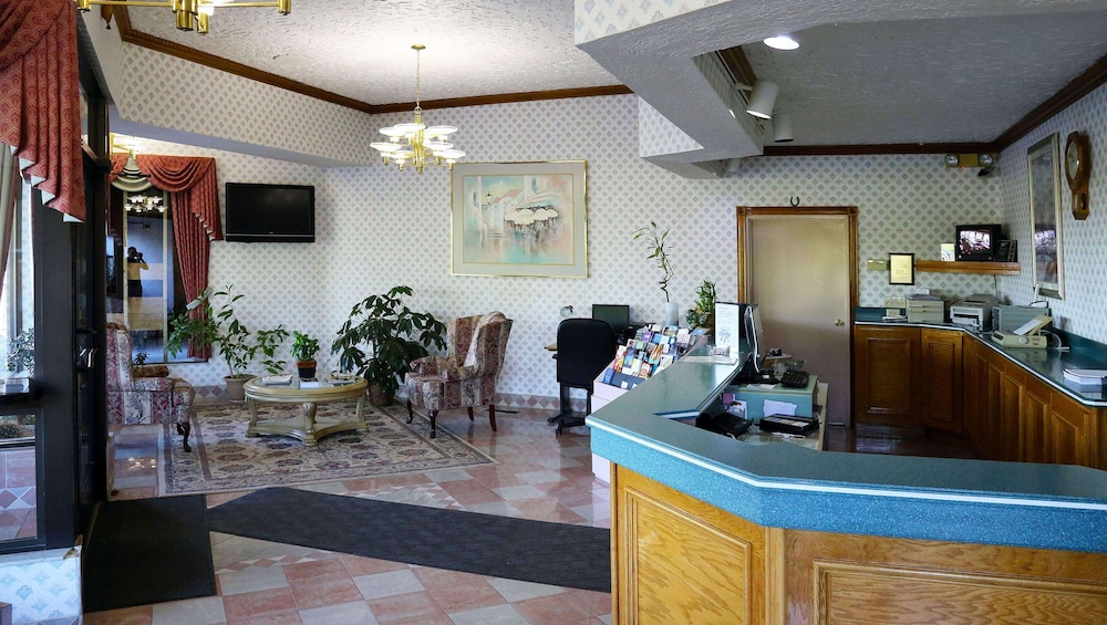 Magnuson Hotel Howell/Brighton 5/35