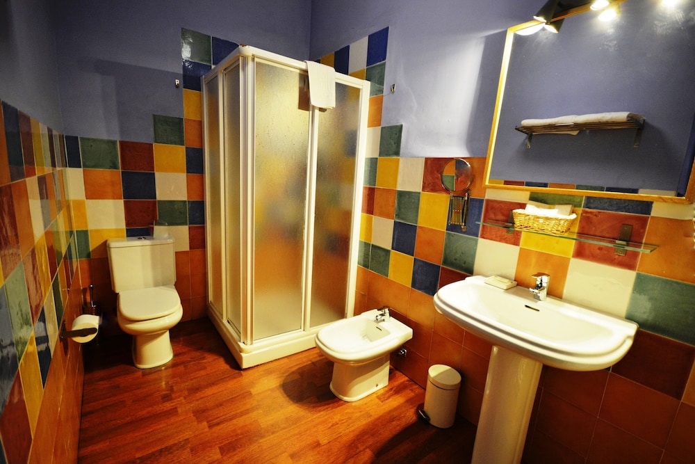 Casa de Los Azulejos 67/69