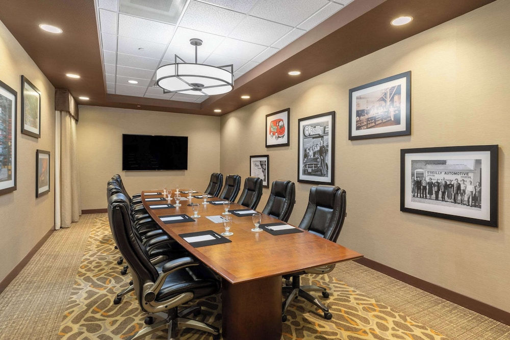 Cambria Hotels Plano Frisco 34/50