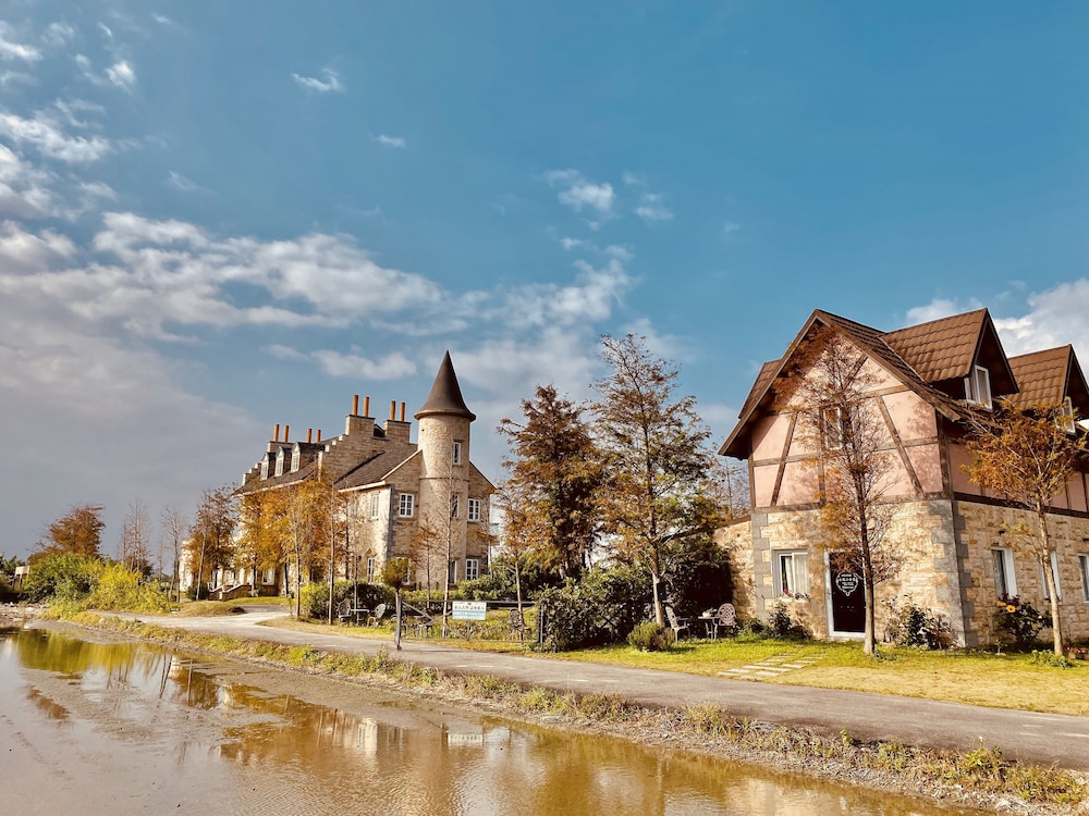 Chateau De France 44/50