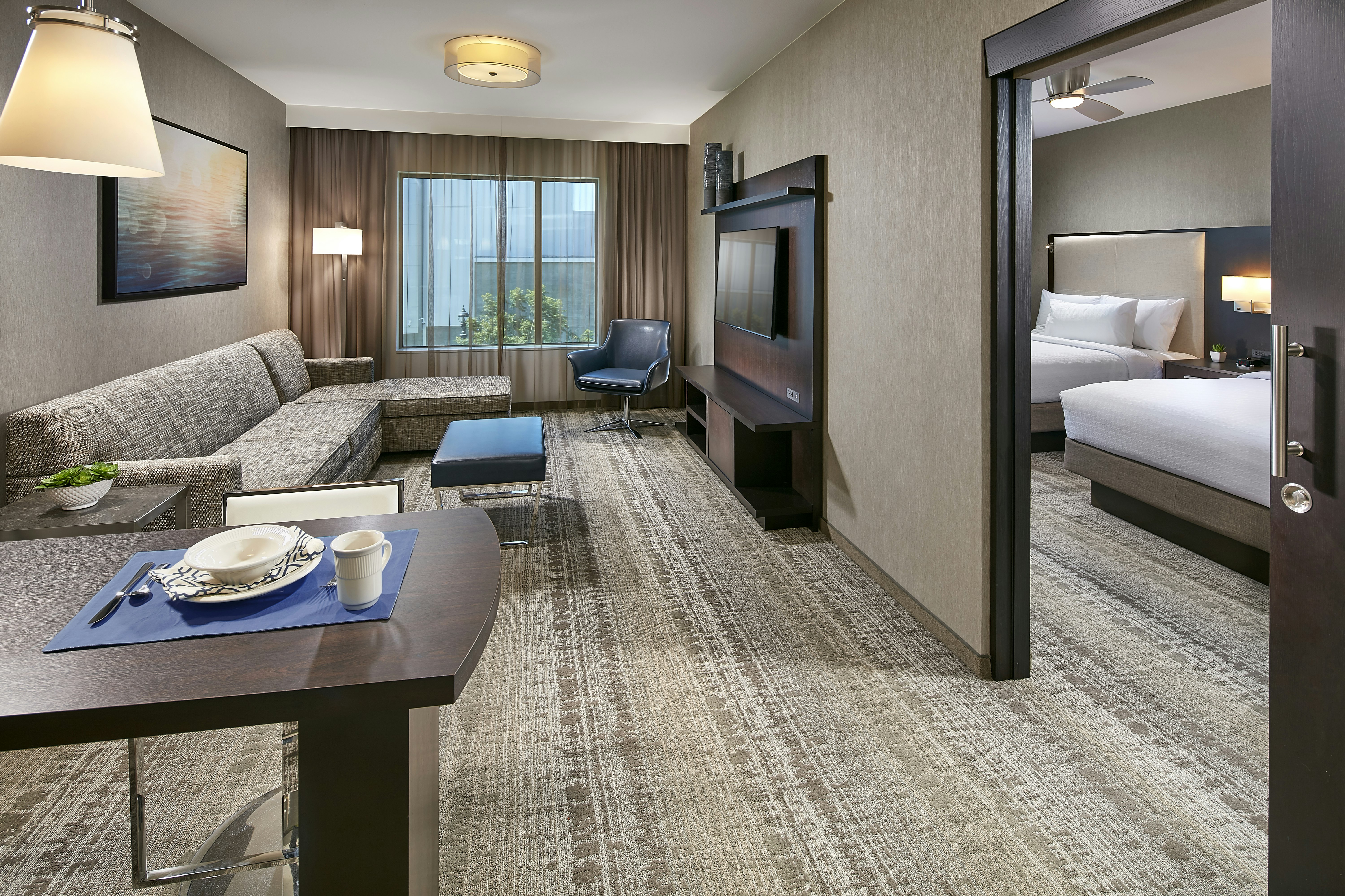 1 BEDROOM, SUITE, 2 QUEEN BEDS