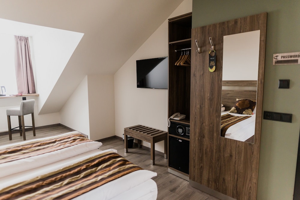 Hotel Duus 17/50