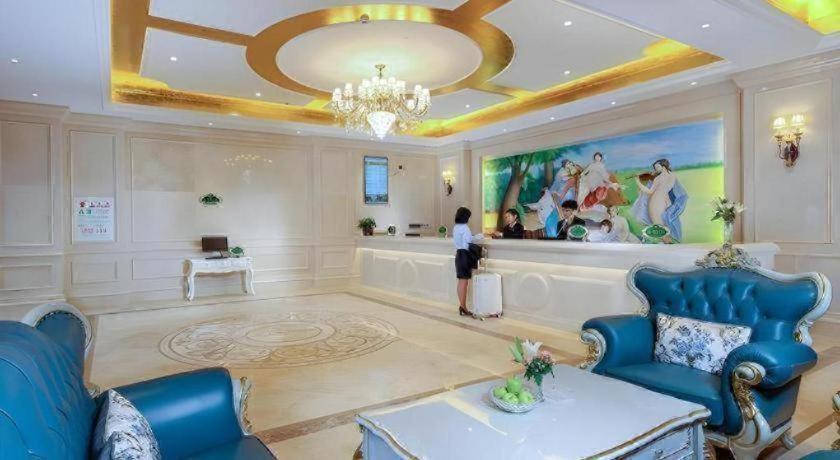 Vienna Hotel (Chengdu University of Petroleum Subway Station) 15/61