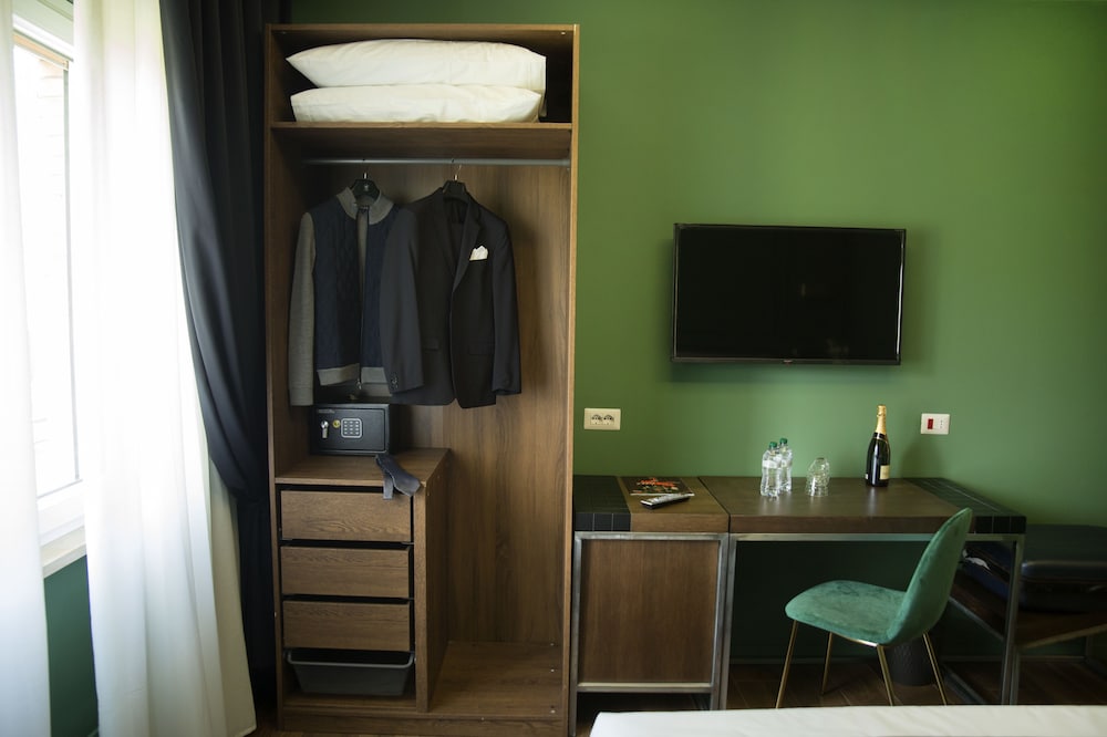 Unicum Roma Suites 36/50