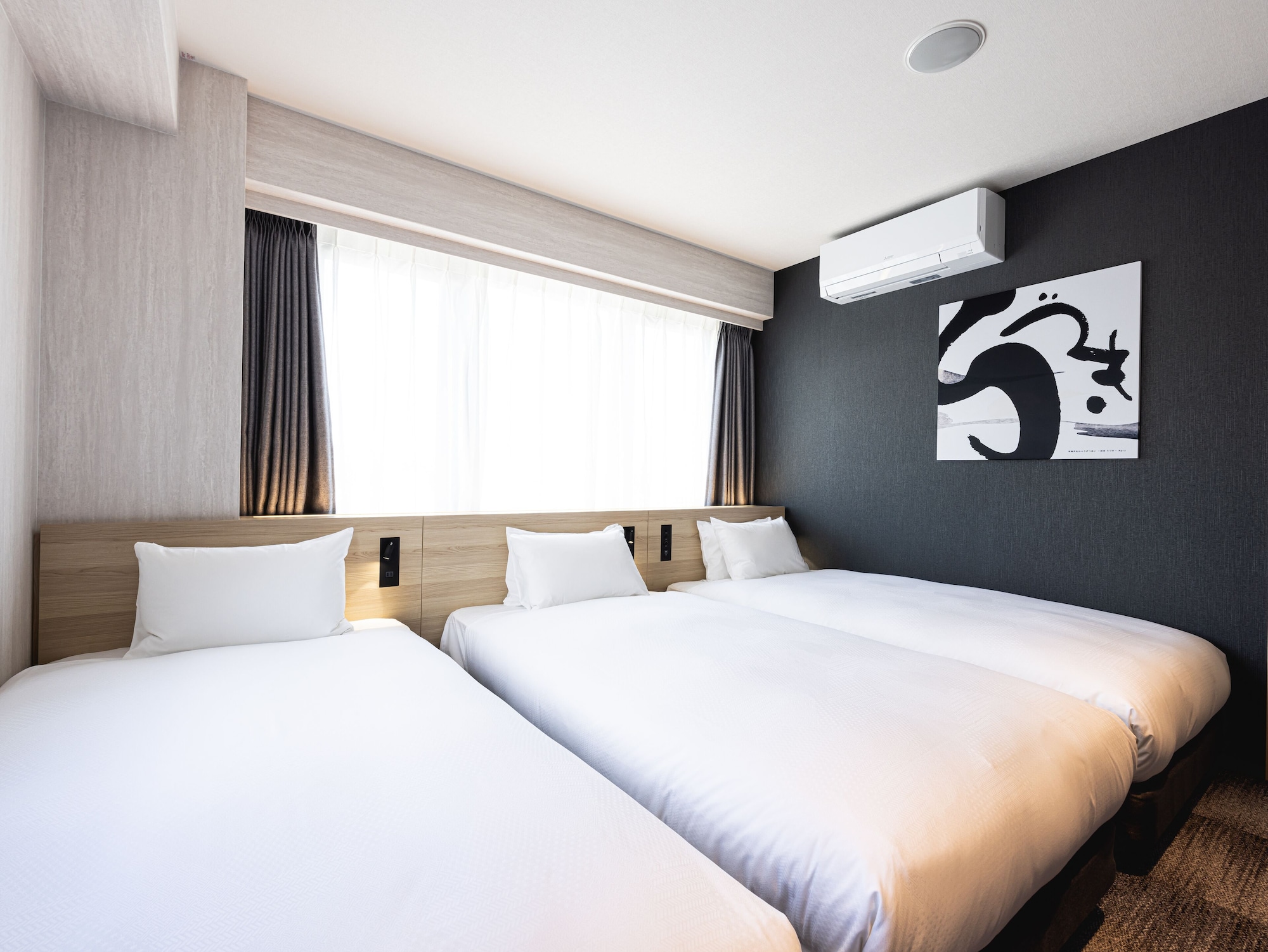 Standard Triple Room [Non-smoking]