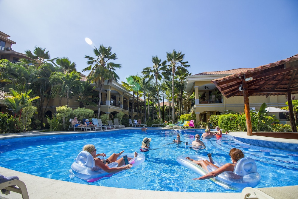 Monte Carlo Luxury Condominiums 44/50
