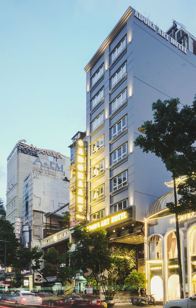 Adora Art Hotel 4/74