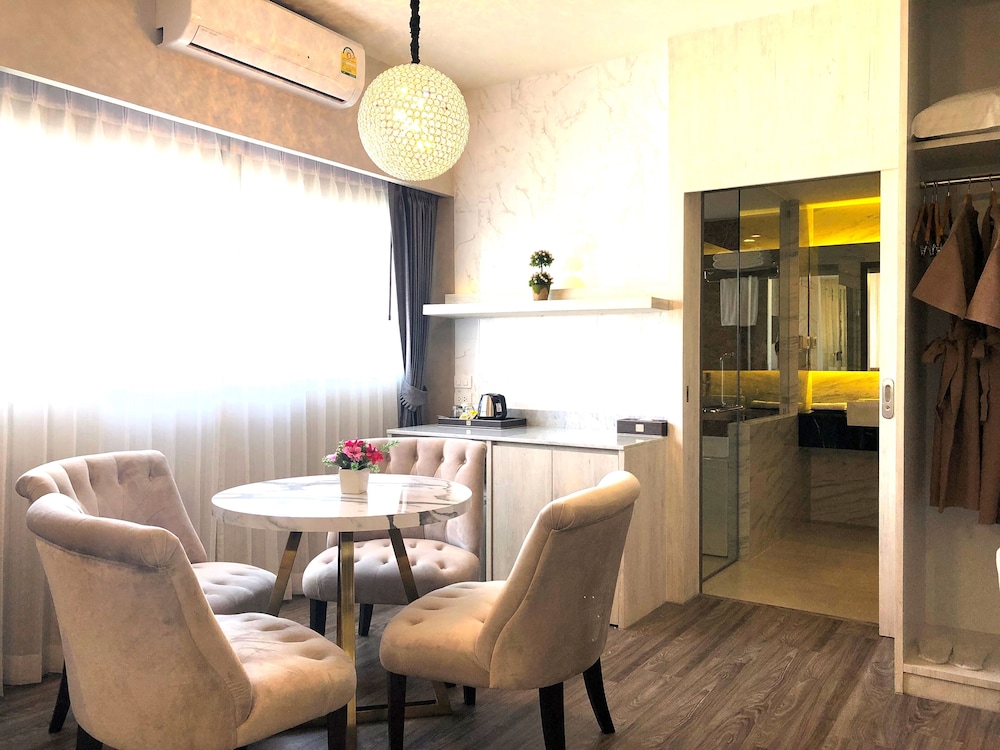 The Green View Hotel 36/50