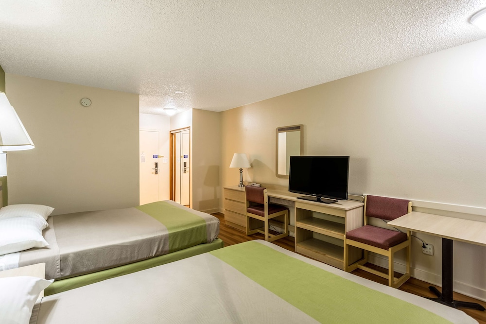 Motel6 Great Falls, MT 20/55