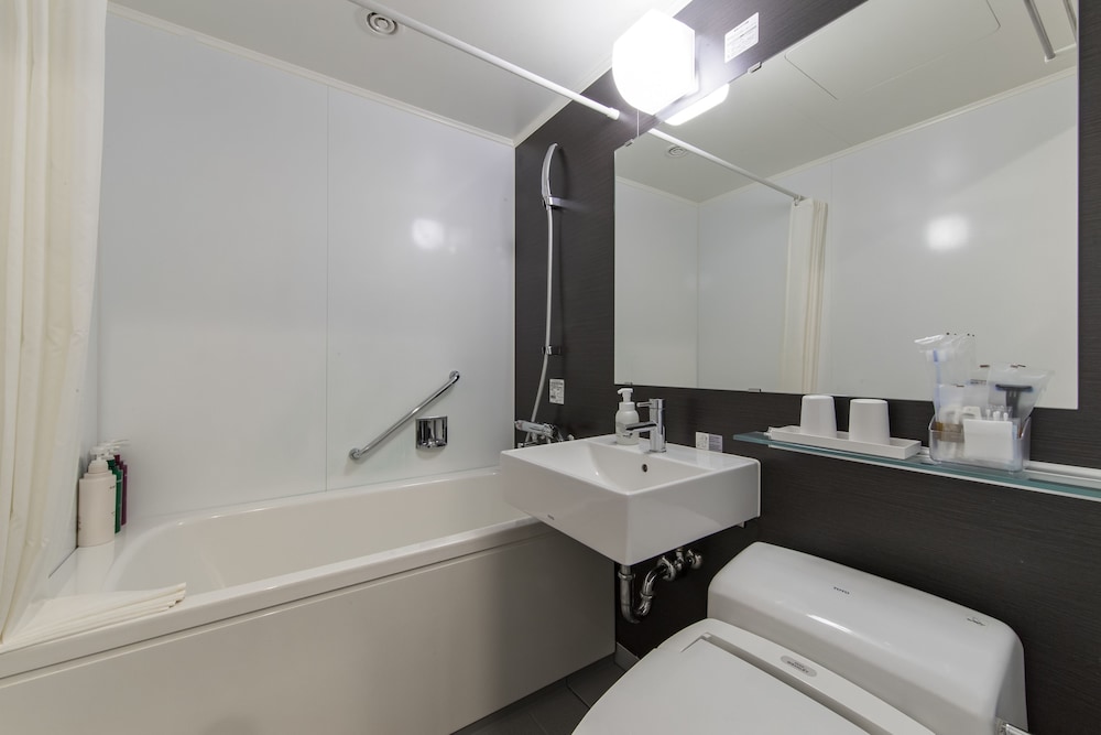 Standard, Double Bed, North Wing، JR KYUSHU HOTEL KAGOSHIMA 3/3