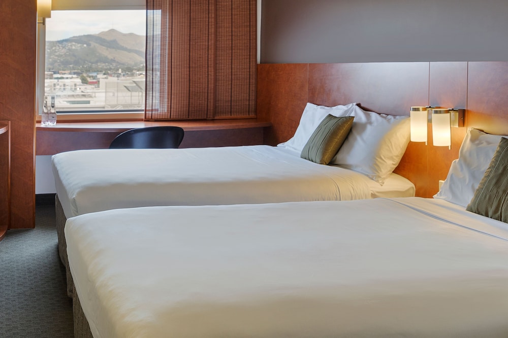 IBIS CHRISTCHURCH 17/60