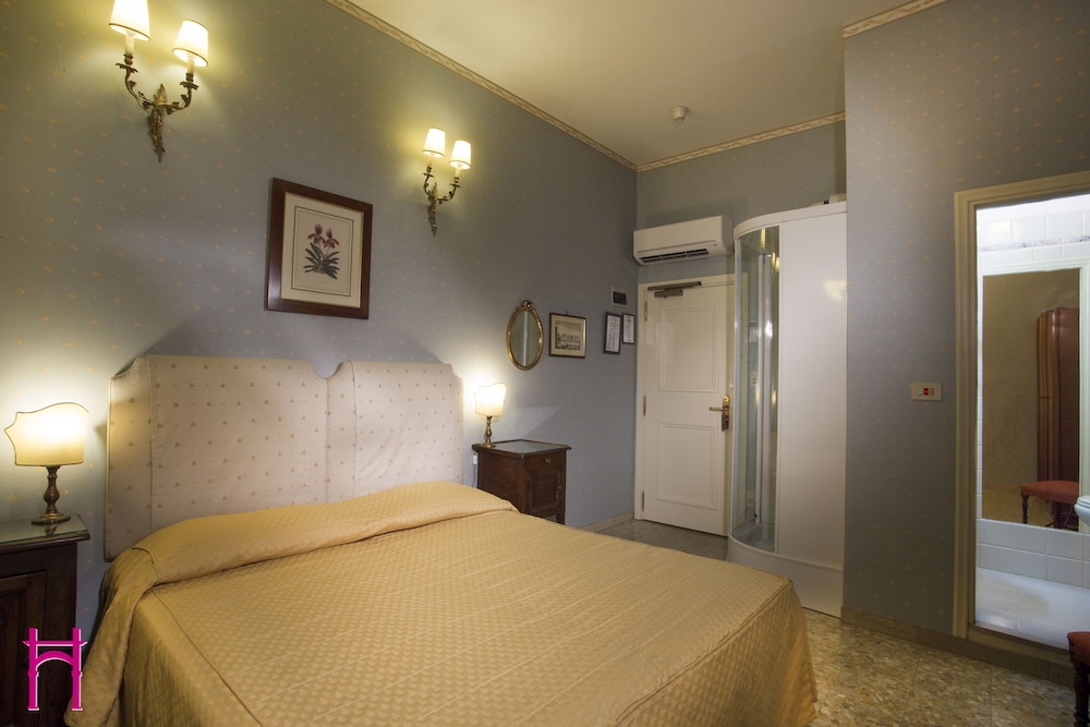 Hotel Hermitage 16/63