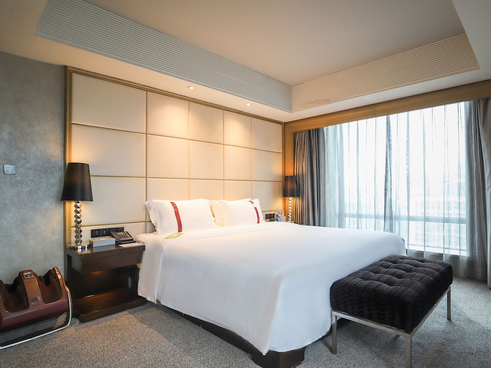 Rhombus Park Aura Chengdu Hotel 17/68